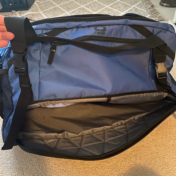 OGIO Motion Duffel- NWT - Picture 5 of 7